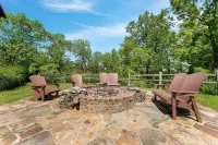 Holidays with us Means Room for Everyone!  by Sdc w/Lake View, Hottub, Theater
