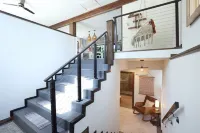 Full House, Full Amenities.
