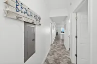 Oceanfront Retreat: Modern 3-Bedroom Condo in Palm Coast - ติดทะเล