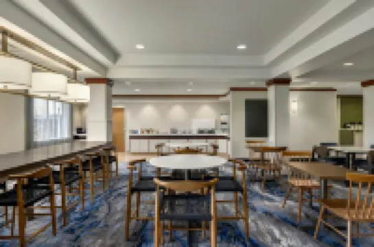 Fairfield Inn & Suites Springdale