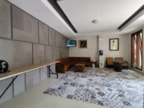 Urban Fendi's Tirtodipuran