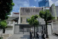 Oscar Alfa Residence by NamRoom