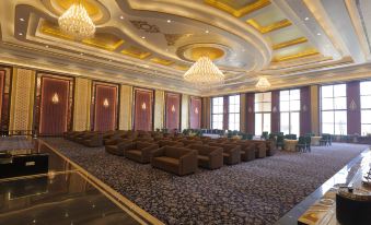 THE MADELINNE HOTEL