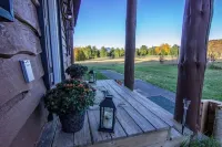 Tamarack Cottage Welcomes You ! STR # 200283