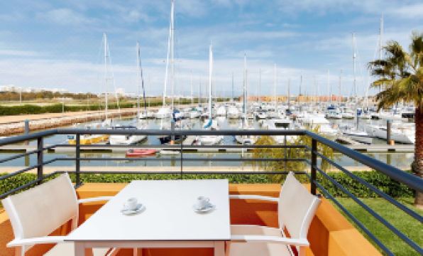 NH Marina Portimao Resort