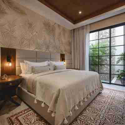 Adoro Hotel Boutique Rooms