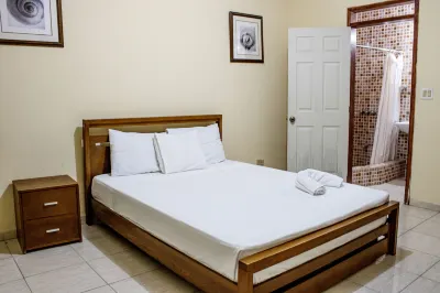 Auberge Pont-Gaudin Hotels in Gonaïves
