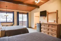 Alpine Lodge Red River Hotels in Taos Ski Valley