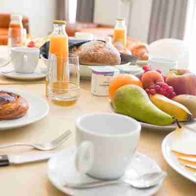 Amosa Liège City Centre Apart Donceel 6 Dining/Meeting Rooms