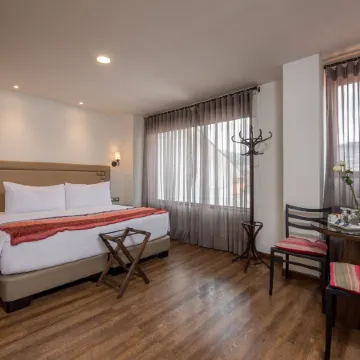 Casa Esmeralda by Katari