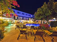 Hotel Bleu Nuit Bodrum - Bãi biển