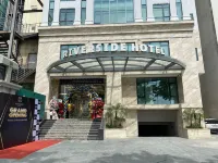Riverside Hotel Hà Nam Các khách sạn gần Medicare Vincom Phủ Lý