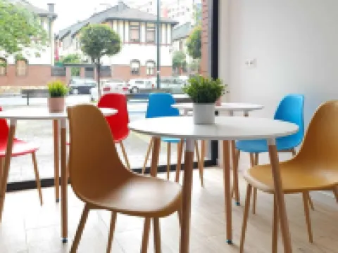 ビルバオ ルームズ & キッチン サンツツ ビルバオのホテル