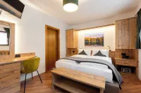 Kyrr Smart Mountain Retreat Hotels in Soraga