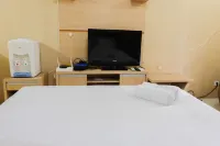 Minimalist Studio Room Great Western Apartment Hotels in North Panunggangan