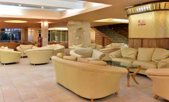 Hotel Sandy Beach
