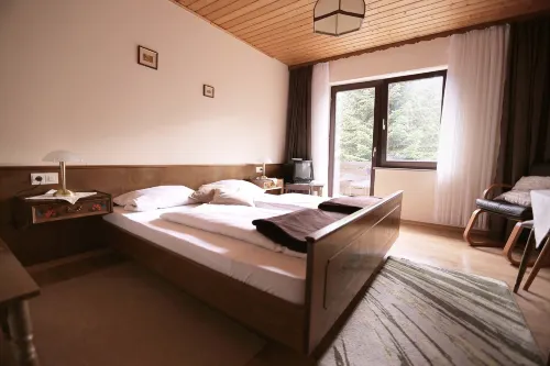 Hotel Rennsteig - Mountain view