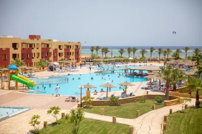 Casa Mare Resort - ex.Royal Marsa & Aqua Park Hotel dekat Bridge of Royal Tulip Beach Resort