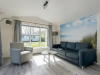 Restyled Chalet with Dishwasher, Near the Sea, on Texel