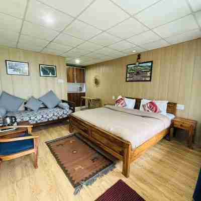 Himalayan High, Auli, by Himalayan Eco Lodges Rooms