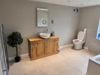 Pet-Friendly - 2 Bedrooms Bungalow Beach - Parking