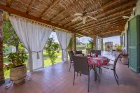 Villa Clara Few km from the Sea - Happy Rentals