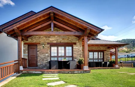 Apartamentos Rurales "La Torre" y "El Pielago"