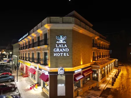 Lala Grand Hotel Отели рядом с достопримечательностью «Saime Hatun Cami»