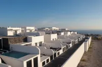 Cresanto Luxury Suites - Havudsigt