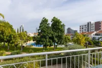 Bay View Gardens Apartments with Pool