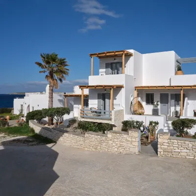 Ariti Seaside Residence Hotels near Naousa Boats