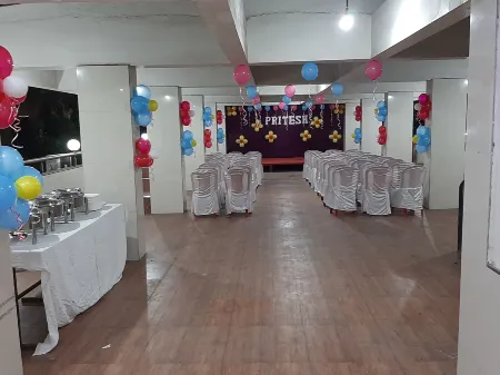 Hotel Sumanchandra Suites Отели в г. Пимплед Нейсик