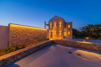 Carpe Diem Villa - Luxurious, 15km from the Beach