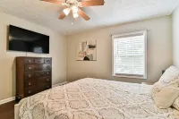 2 Br Apt Near Mtn to Sea Hiking Trail Hotel a Fairview