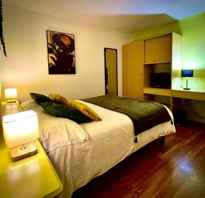 Le Mont Brouilly Hotels in Saint-Jean-d'Ardières