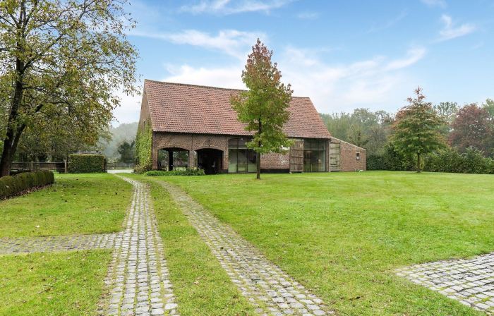 Beernem Countryside Home