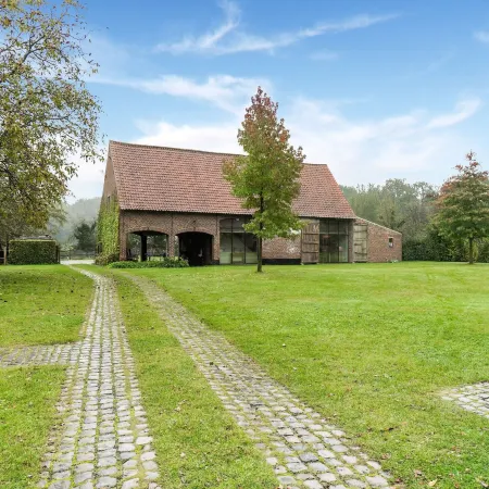 Beernem Countryside Home