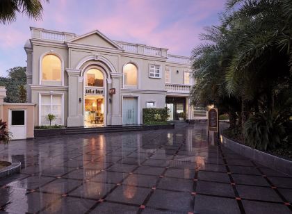 Royal Kingdom Sarovar Portico Pilibhit