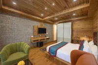 Bradhi Resorts Hotels near Shoja tree house