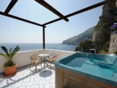 La Locanda Del Fiordo Hotels in Furore