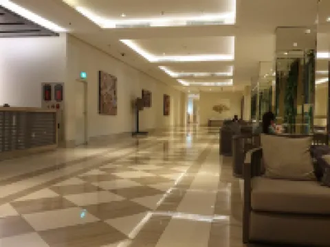 Cosmy Tanglin Apartment Hotels in Sambikerep