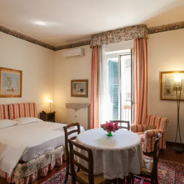 Zodiacus Residence Hotels near Bari Port