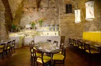 U Tří Bubnů Hotels in Josefov