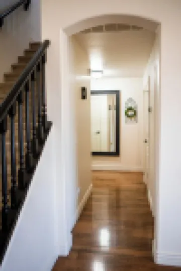 Spacious 4-bedroom house in fabulous Peoria with WiFi, AC