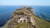 Holla Die Boddenfee @Höfthus 68Sqm Own Entrance Thatched Roof Terrace Sea View