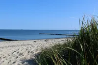 Cozy apartment on the ground floor with terrace, 200m to the beach