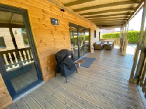 Wassermann vacation home with box-spring beds and large terrace