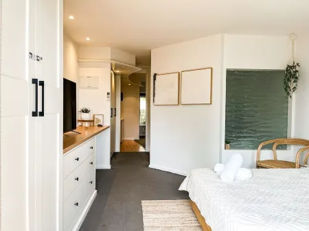 Beachfront Bliss Apartment with Ocean Views & Private Patio