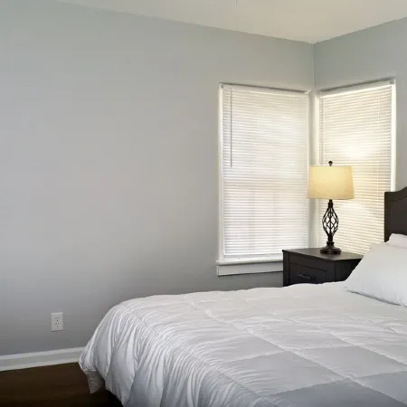 Downtown Gem 2 Br w Spacious Yard