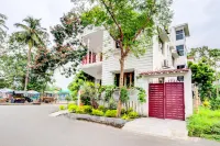 Goroomgo Green Gold Resort Lataguri Hotels in Chalsa Mahabari
